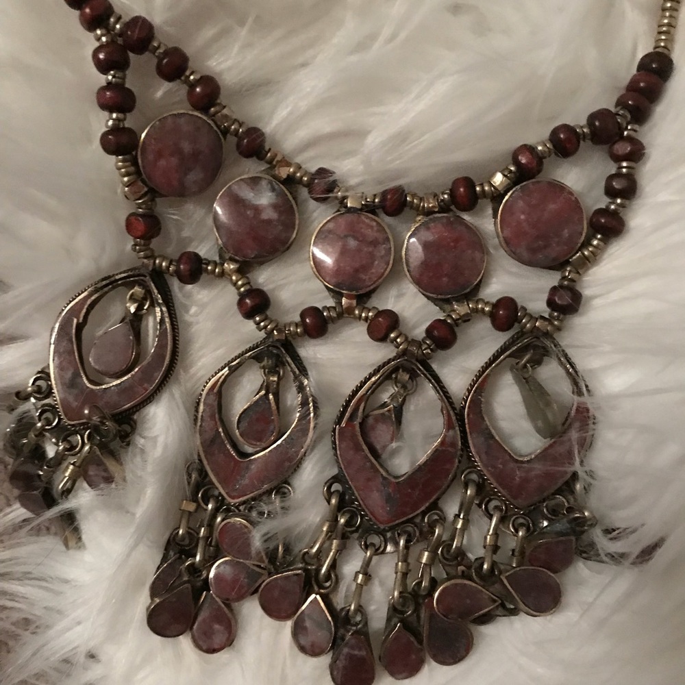 LF STATEMENT NECKLACE